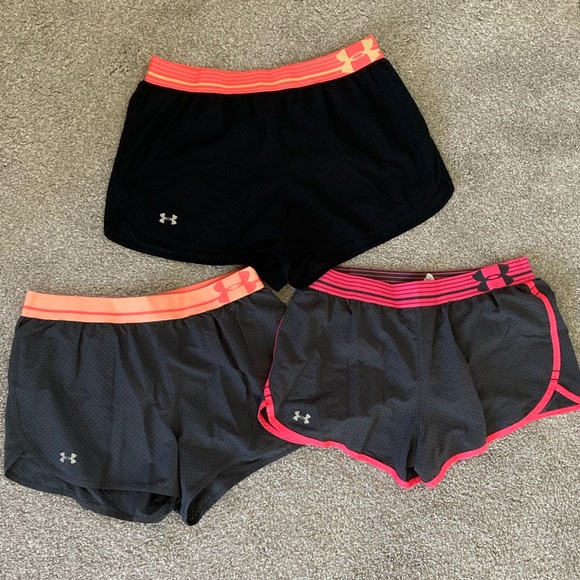 Under Armour Pants - Bundle of UA shorts